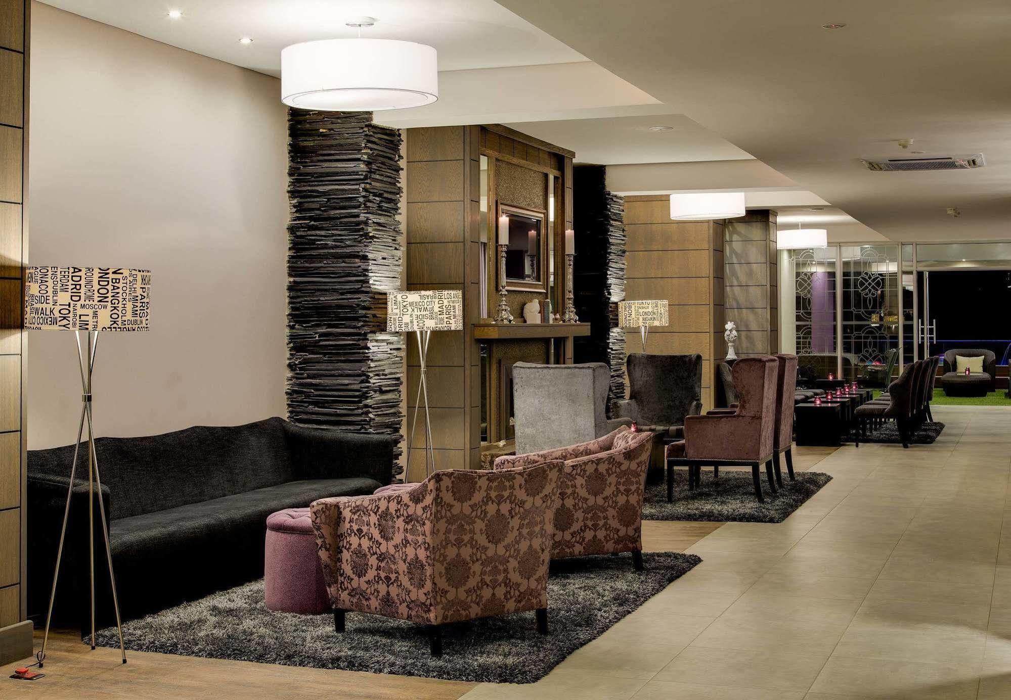 Anew Hotel Hatfield Pretoria-Noord Eksteriør billede